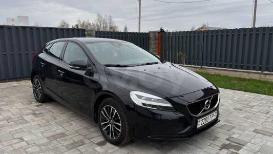 Volvo V40 II Рестайлинг