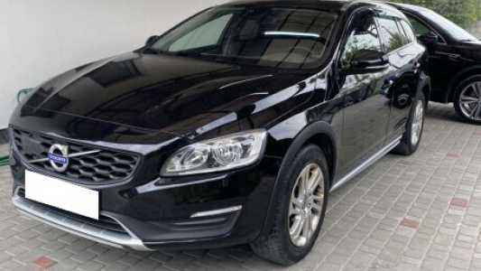 Volvo V60 Cross Country I, 2017, пробег 300000 км