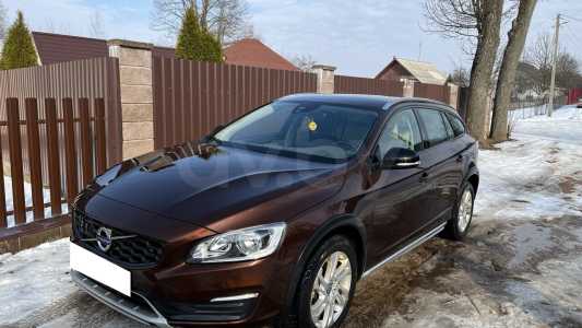 Volvo V60 Cross Country I