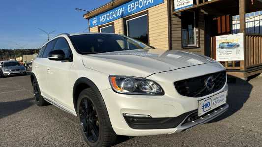 Volvo V60 Cross Country I