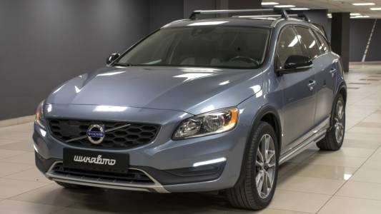 Volvo V60 Cross Country I