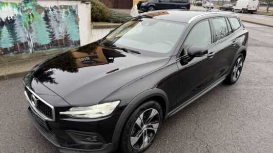 Volvo V60 Cross Country II, 2020, пробег 181500 км