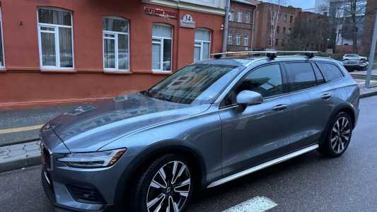 Volvo V60 Cross Country II