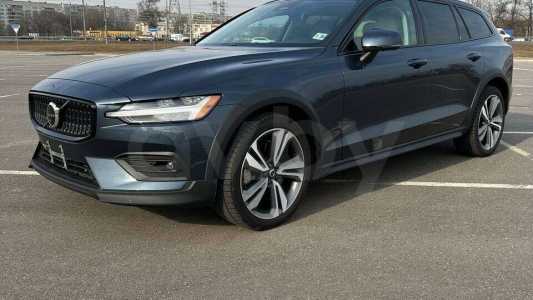 Volvo V60 Cross Country II