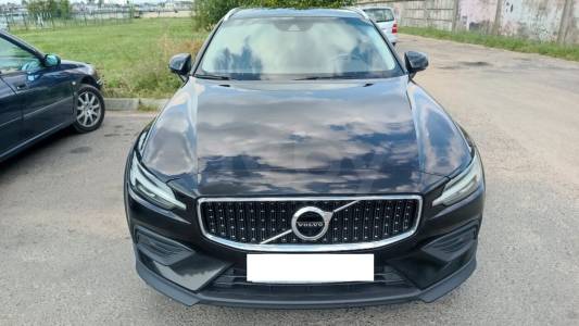 Volvo V60 Cross Country II