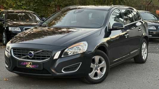 Volvo V60 I