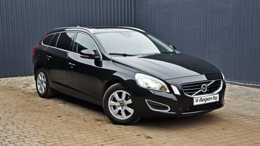 Volvo V60 I