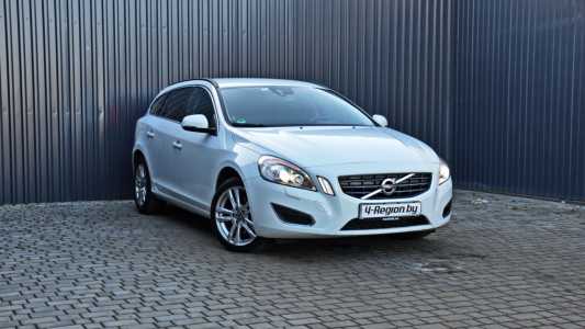 Volvo V60 I