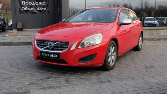 Volvo V60 I