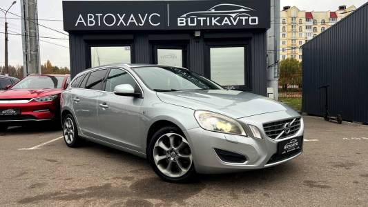 Volvo V60 I