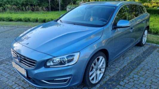 Volvo V60 I  Рестайлинг, 2018, пробег 195000 км