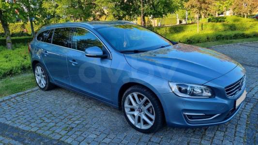 Volvo V60 I Рестайлинг