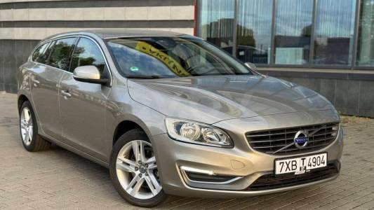 Volvo V60 I Рестайлинг