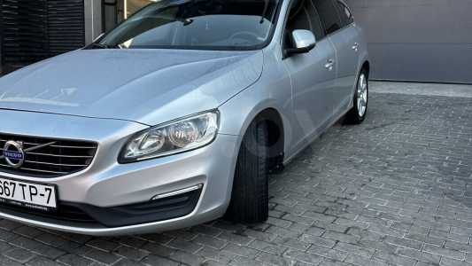 Volvo V60 I Рестайлинг