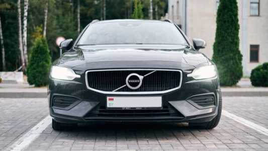 Volvo V60 II, 2019, пробег 235000 км