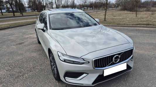 Volvo V60 II 
