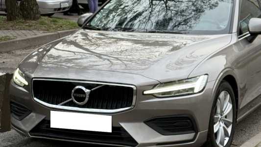 Volvo V60 II 