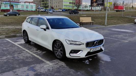 Volvo V60 II 