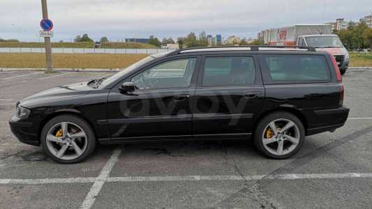 Volvo V70 II