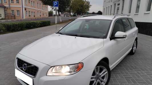 Volvo V70 III