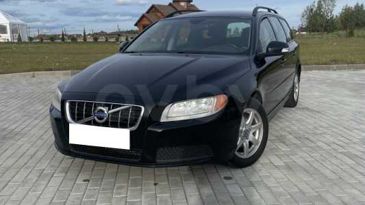 Volvo V70 III