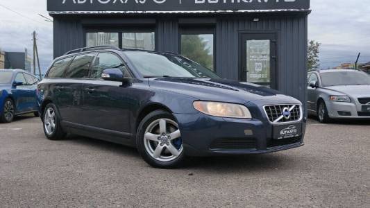 Volvo V70 III