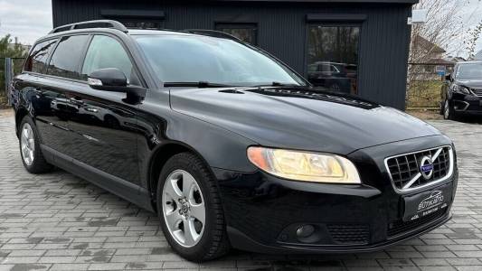 Volvo V70 III