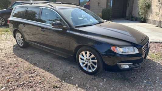 Volvo V70 III  Рестайлинг, 2014, пробег 246000 км