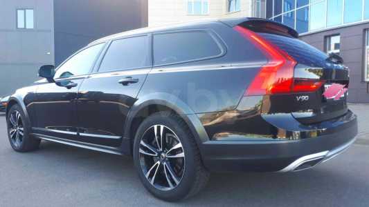 Volvo V90 Cross Country I