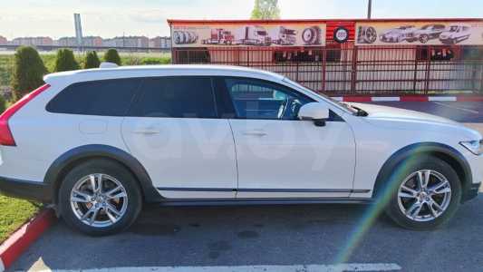 Volvo V90 Cross Country I