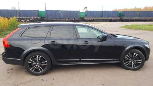 Volvo V90 Cross Country I