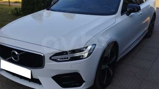 Volvo V90 II