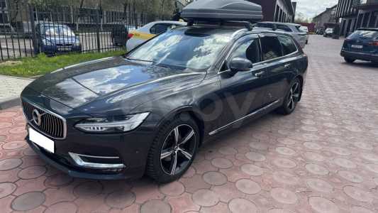 Volvo V90 II