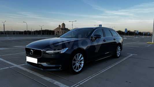 Volvo V90 II