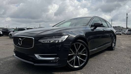 Volvo V90 II