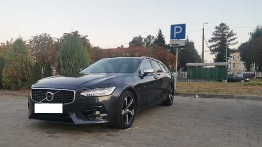 Volvo V90 II