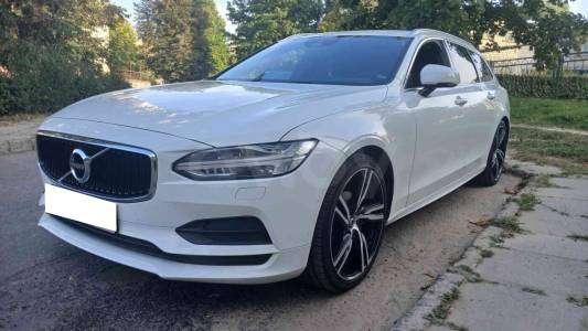 Volvo V90 II