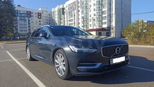 Volvo V90 II