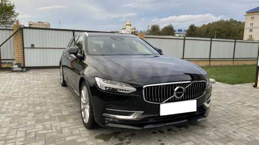 Volvo V90 II