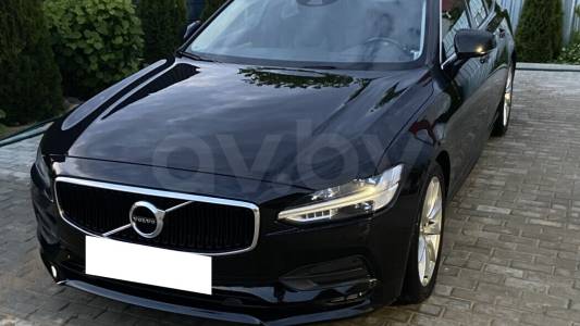 Volvo V90 II