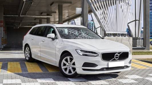 Volvo V90 II