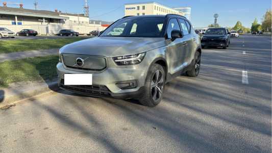 Volvo XC40 I