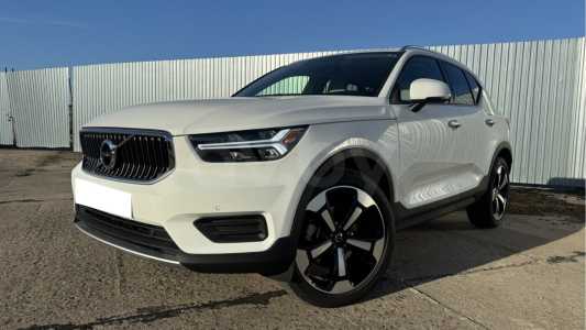 Volvo XC40 I
