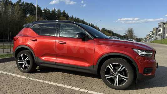 Volvo XC40 I