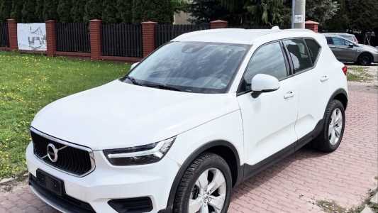 Volvo XC40 I