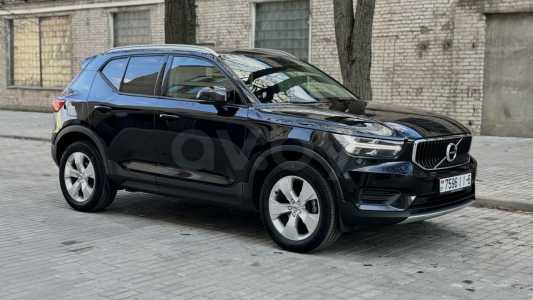 Volvo XC40 I