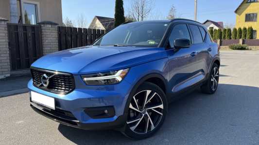 Volvo XC40 I