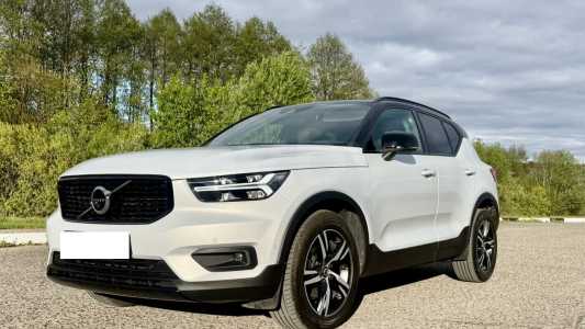 Volvo XC40 I