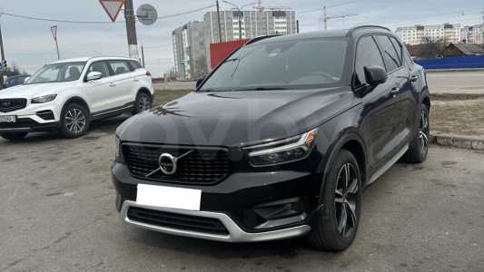 Volvo XC40 I