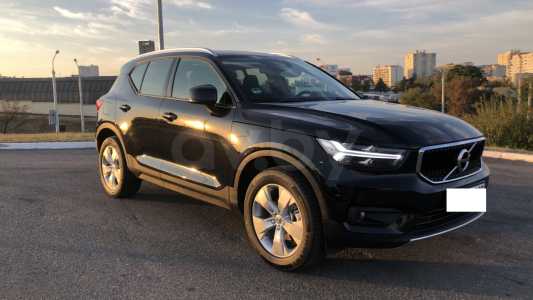 Volvo XC40 I